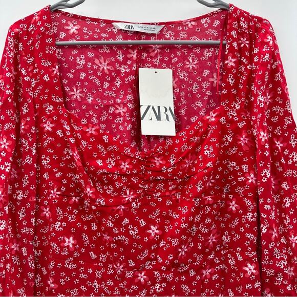 Zara Red & White Dainty Floral Print 3/4 Sleeve Sweetheart Mini Dress Size M NWT - Picture 2 of 8